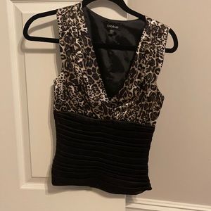 Bebe leopard 100% silk top